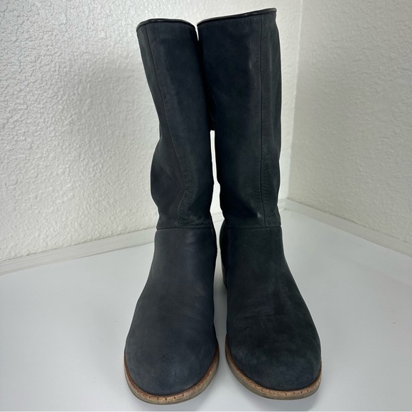 UGG CARY Putty Nubuck Leather Back Corset BOW Boots Mod Calf Block Heel 8.5 Wom - Picture 2 of 15
